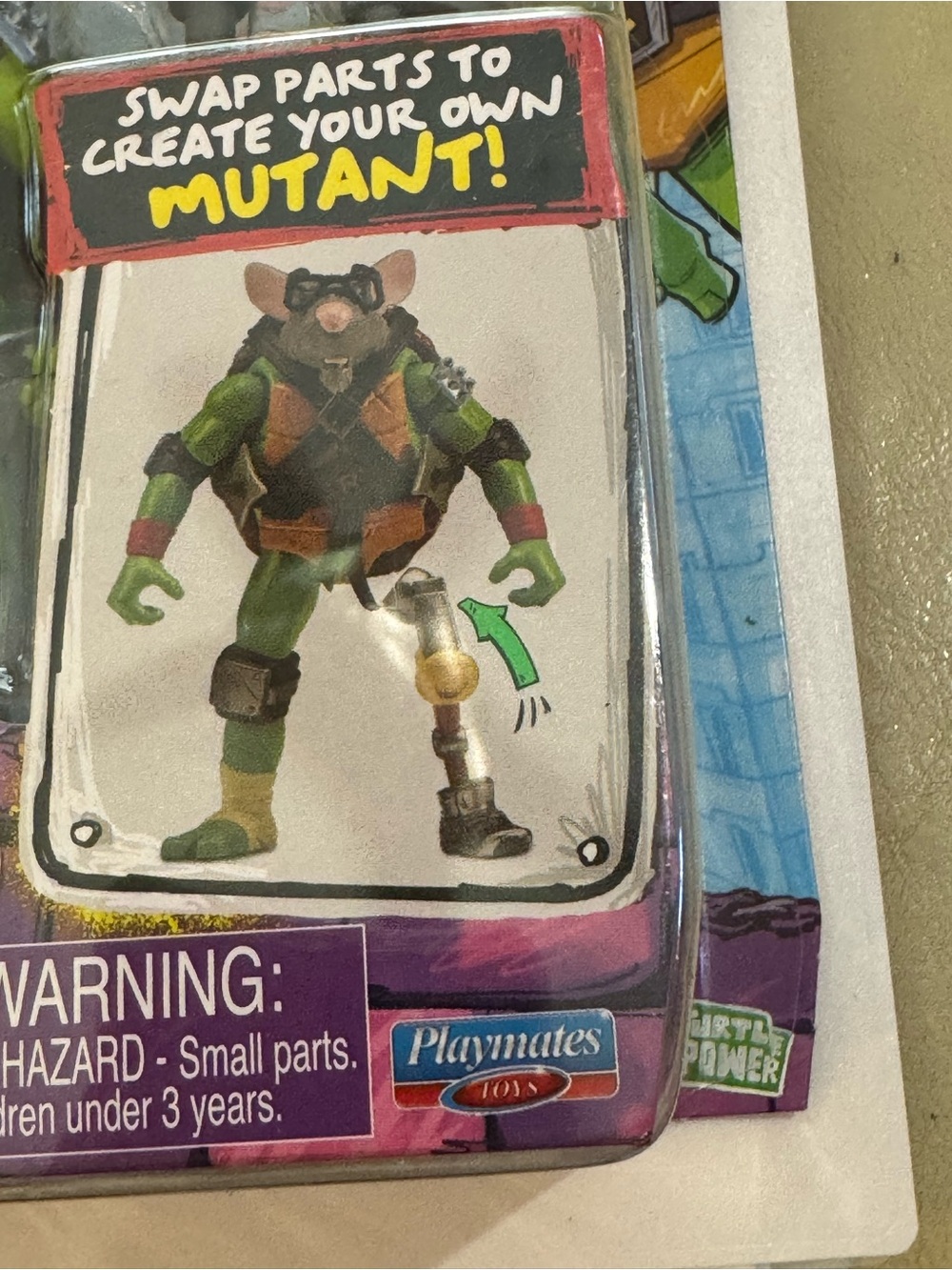 Teenage Mutant Ninja Turtle Raphael - Picture 3 of 9
